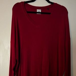 Cabi Serenity Tee Vneck cranberry heather size Medium